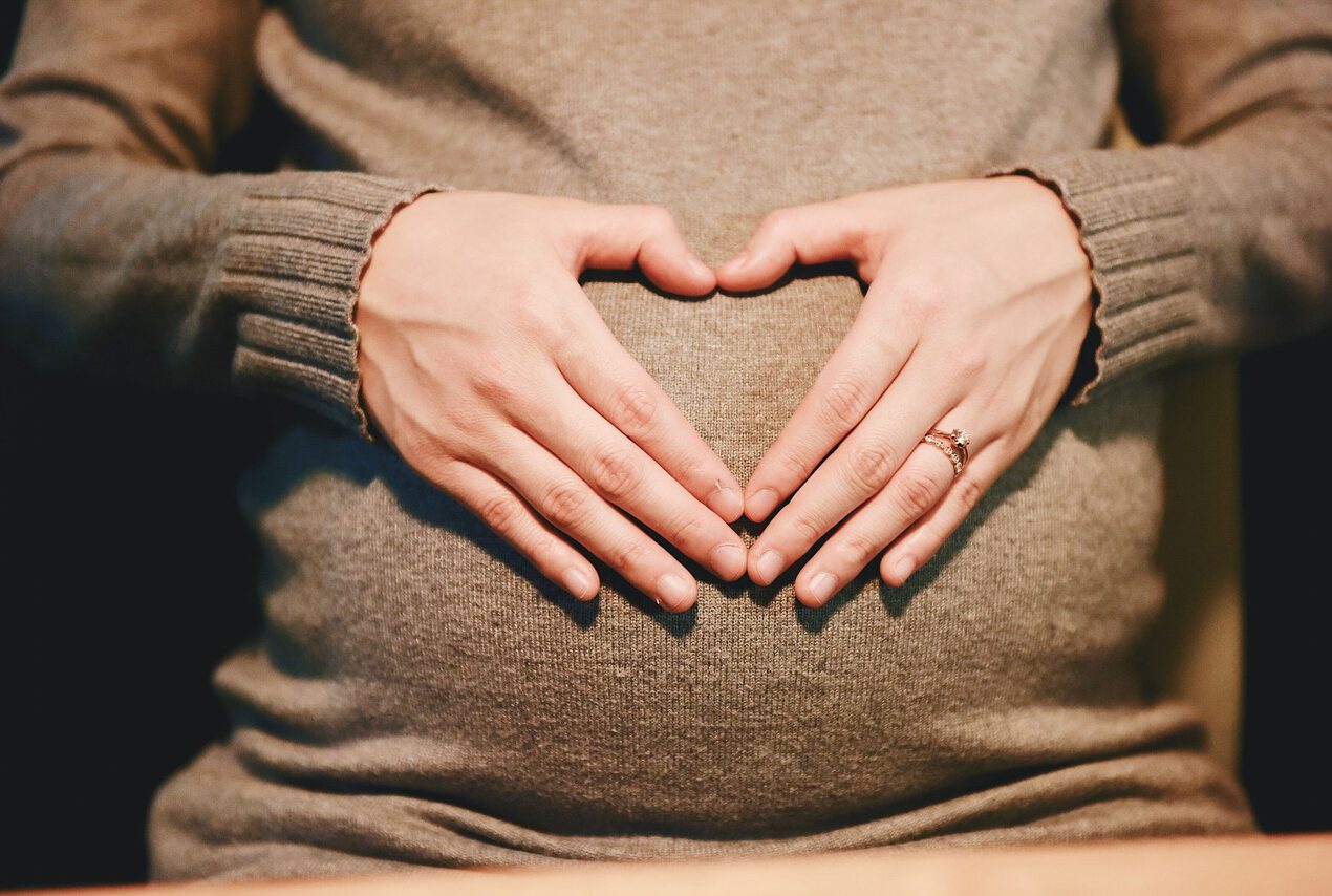 Jak rozwija się ciąża tydzień po tygodniu – wszystko co powinnaś wiedzieć